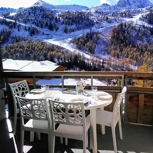 https://les-terrasses-d-azur-isola-2000.fr-provencehotel.com